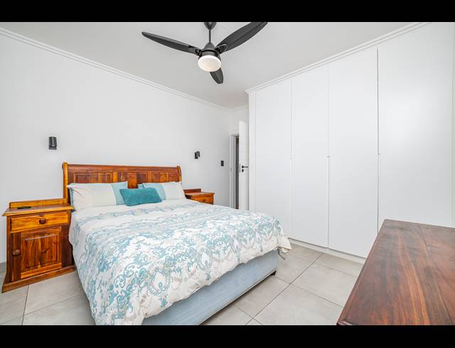 3 BEDROOM APARTMENT FOR SALE IN SHAKAS ROCK
